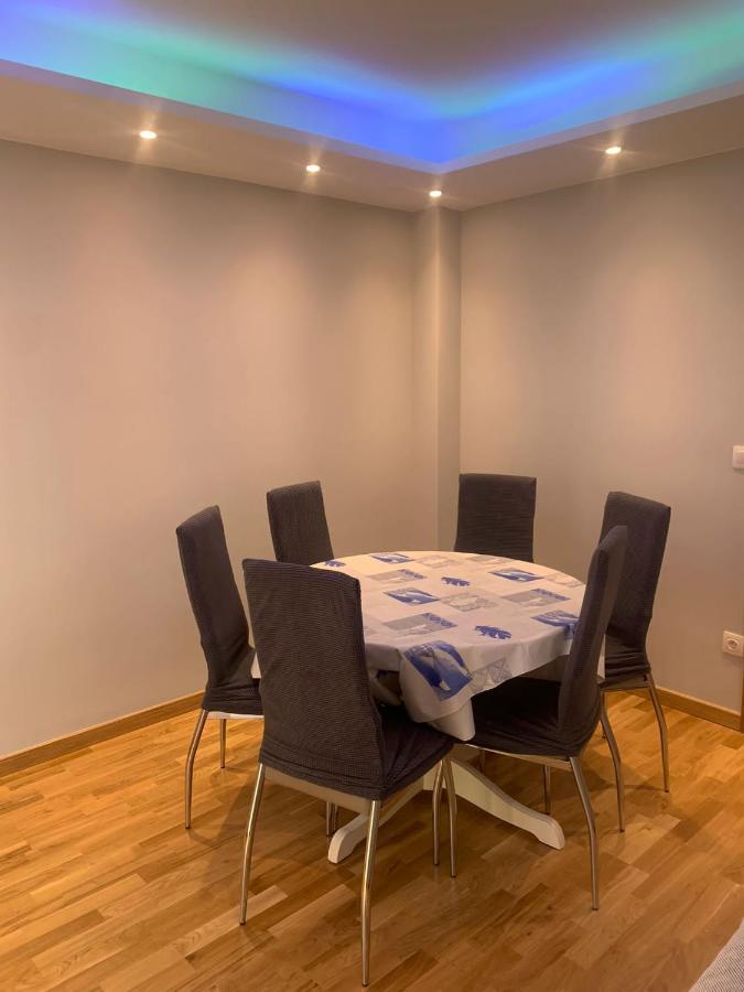 Apartamento Zaragoza Centro 2 ภายนอก รูปภาพ