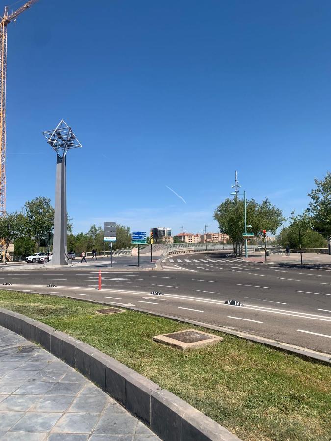 Apartamento Zaragoza Centro 2 ภายนอก รูปภาพ